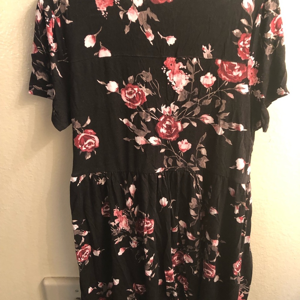 Torrid babydoll top, size 0 - Picture 2 of 4